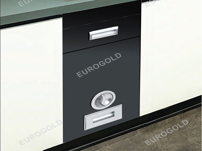 Thùng rạo gương C300 hãng Eurogold